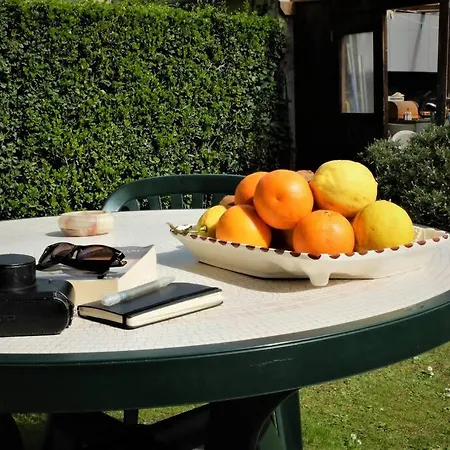Con Giardino A 5 Minuti Dal Mare Apartment *