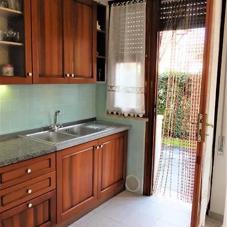 Con Giardino A 5 Minuti Dal Mare Apartment Torre del Lago Puccini
