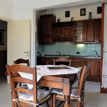 Apartment Con Giardino A 5 Minuti Dal Mare