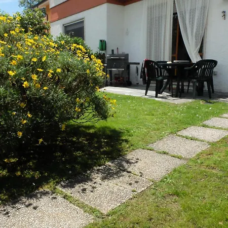 Con Giardino A 5 Minuti Dal Mare Apartment *