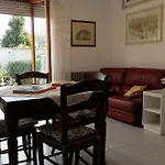 Con Giardino A 5 Minuti Dal Mare *